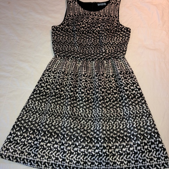 Cynthia Rowley fit & flare cocktail dress - Picture 3 of 8